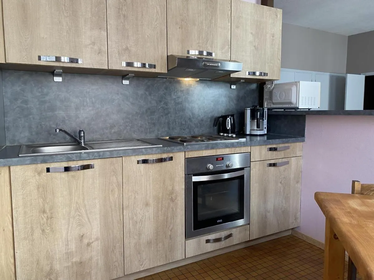 Appartement Arfeuilles, 4 Pieces, 6 Personnes - Fr-1-489-243